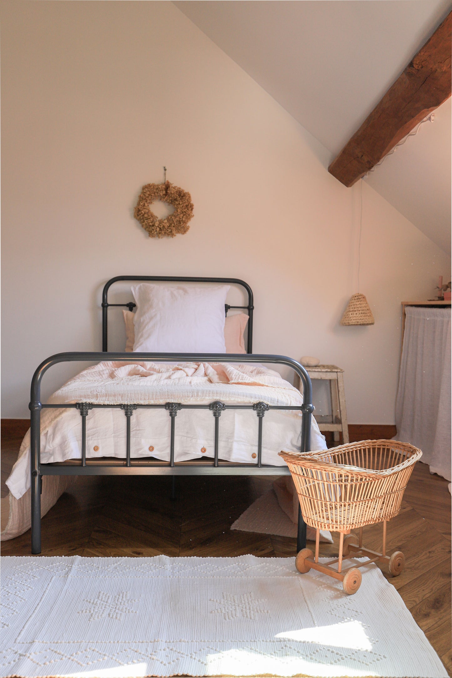 Tapis moyen écru, Etoile