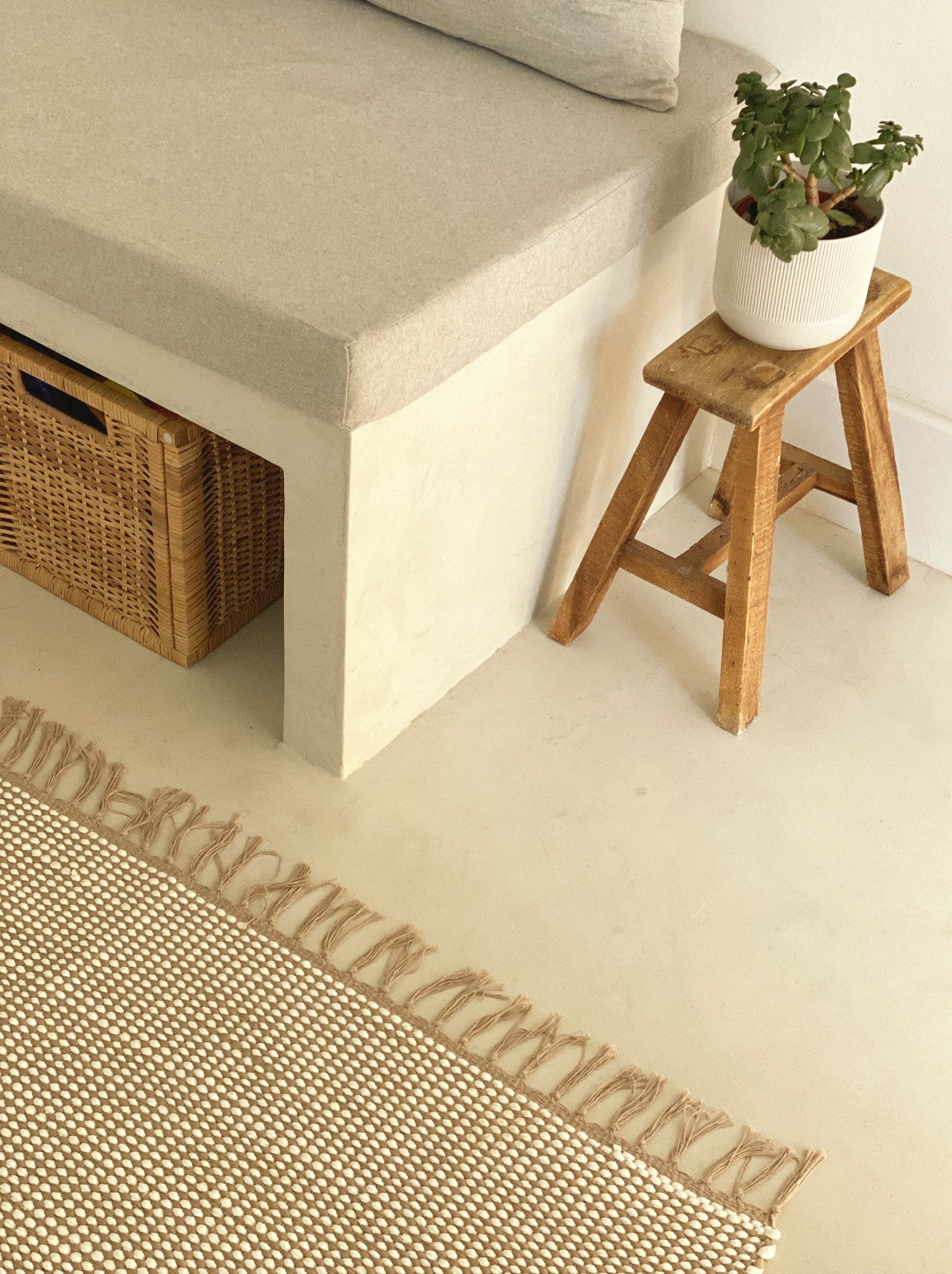 Grand tapis beige et blanc, boa vida