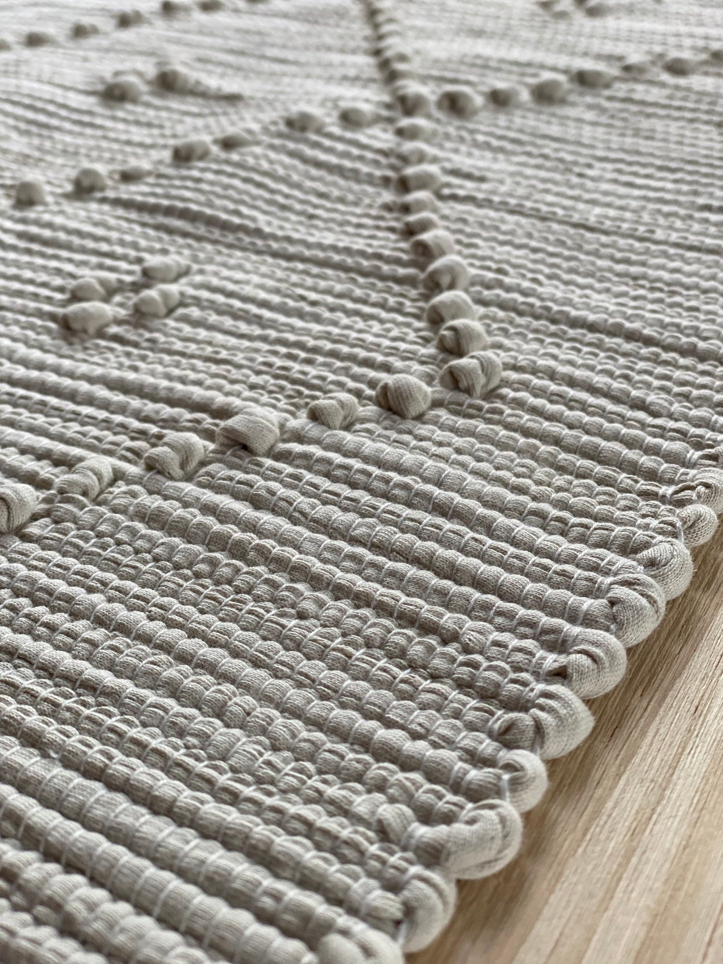 Moyen Tapis Beige, Losange 130*70